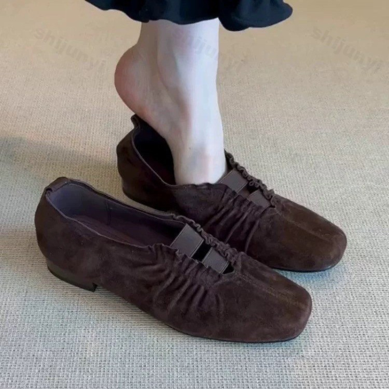 Vintage Outdoor Fashion - Damskie buty Mary Jane z kwadratowym