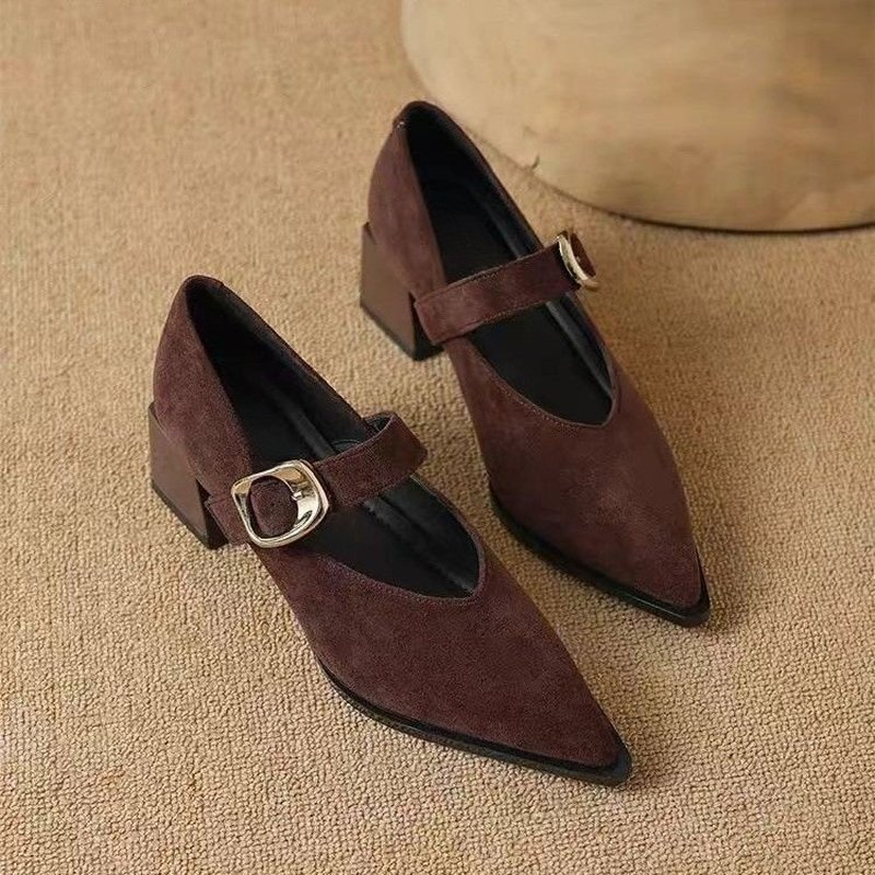 Vintage Fashion Online - Damskie, stylowe czółenka w stylu vintage,